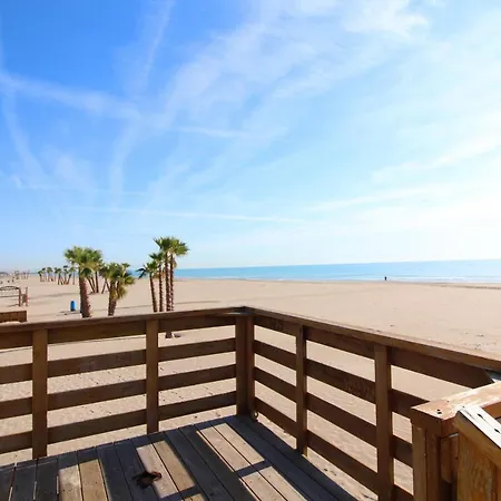 Global Properties, Practico Con Piscina En Residencial Brezo Canet * Canet d'En Berenguer