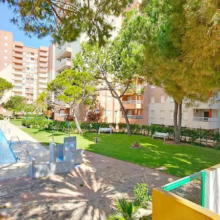 Global Properties, Practico Con Piscina En Residencial Brezo Canet Apartment *