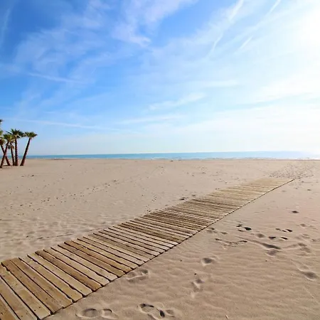 Global Properties, Practico Con Piscina En Residencial Brezo Canet * Canet d'En Berenguer